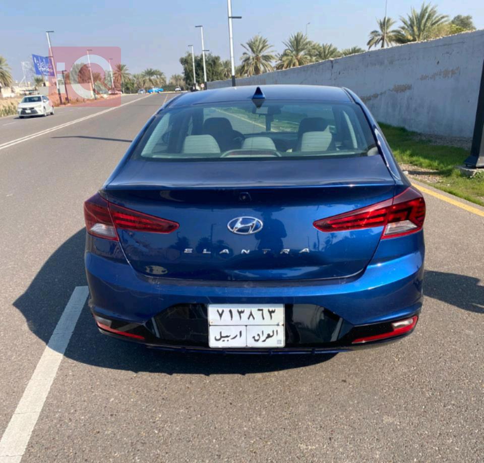 هيونداي النترا